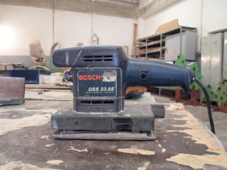 Ručná vibračná brúska